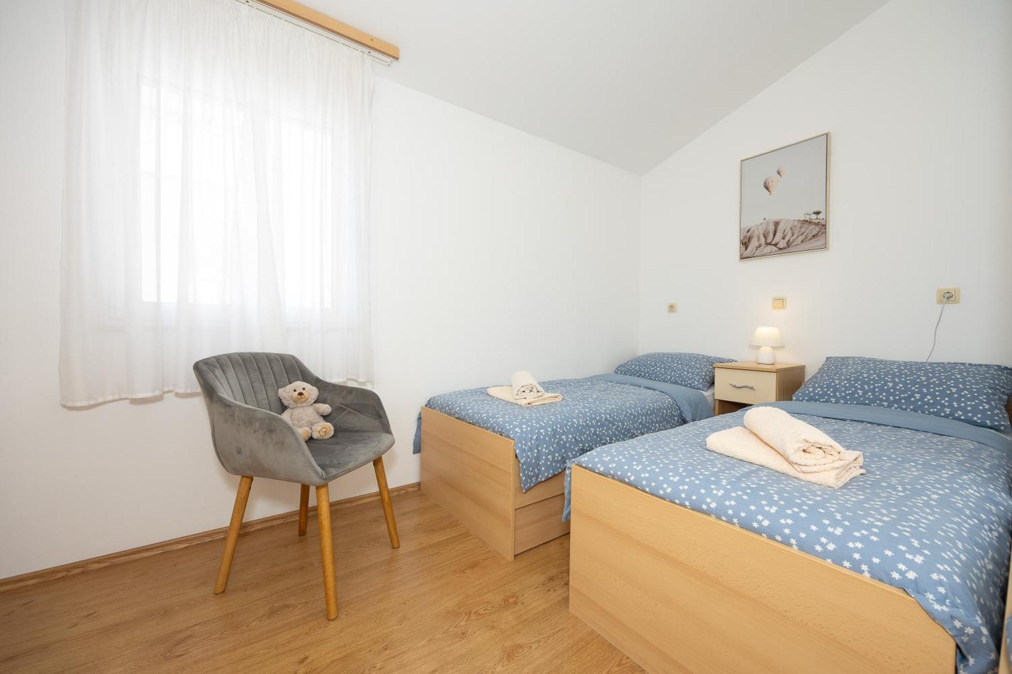 Apartments Ana Trogir Zimmer foto